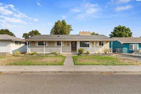 1907 W Ruby St, Pasco, WA 99301