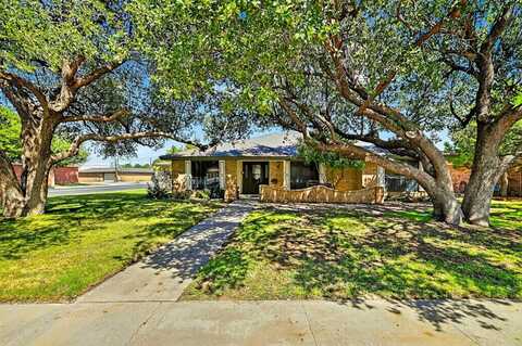 4204 Dawn Circle, Midland, TX 79707