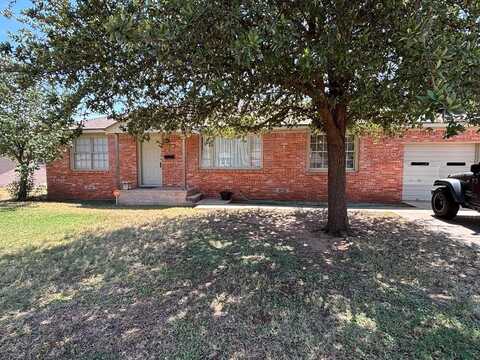 1711 Princeton Ave, Midland, TX 79701