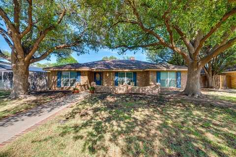 4302 Valley Dr, Midland, TX 79707