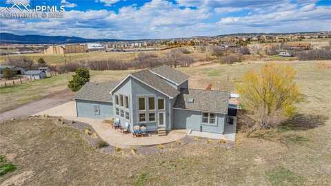 545 Struthers Loop, Colorado Springs, CO 80921
