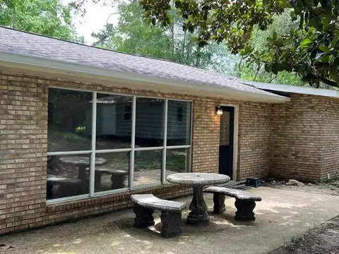 260 LAKESIDE DR, Carriere, MS 39426