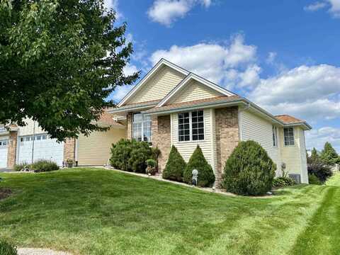 108 Boeing, POPLAR GROVE, IL 61065