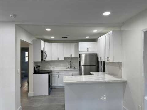 6301 NE 5th Ave, Miami, FL 33138
