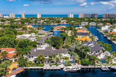 11 Bay Colony Lane, Fort Lauderdale, FL 33308
