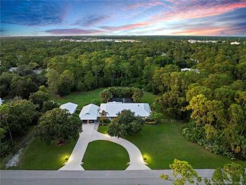 11245 SW Meadowlark Circle, Stuart, FL 34997