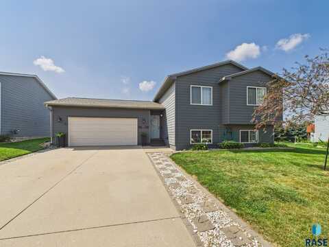 3857 N Gemini Dr, Sioux Falls, SD 57107