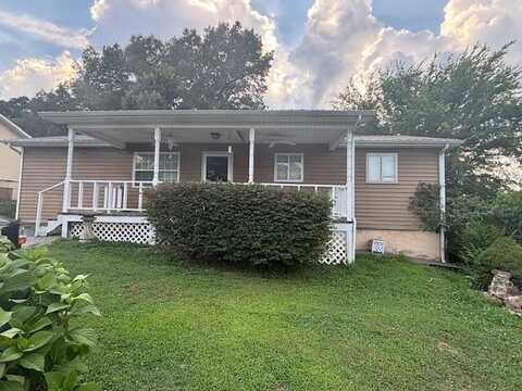 1608 Perry Street SE, Cleveland, TN 37311