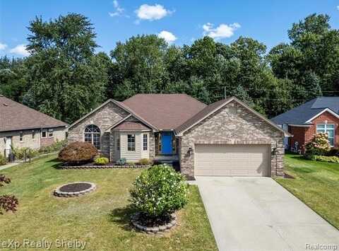54256 Oconee Drive, Macomb, MI 48042