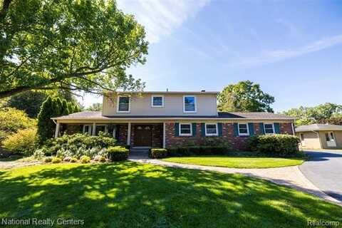 2875 W Wattles Road, Troy, MI 48098