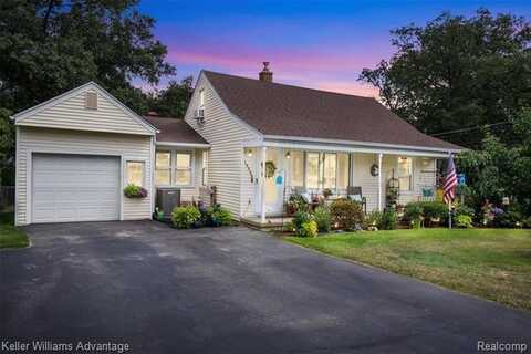 15508 Shadyside Street, Livonia, MI 48154