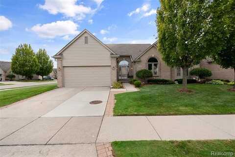 45339 Diamond Pond Drive, Macomb, MI 48044