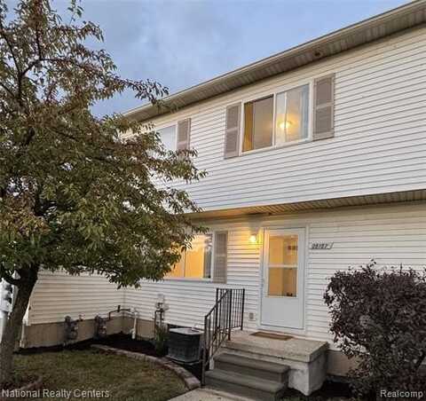 28187 Raleigh Crescent Drive, Chesterfield, MI 48051