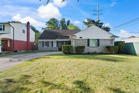 21500 Erben Street, Saint Clair Shores, MI 48081
