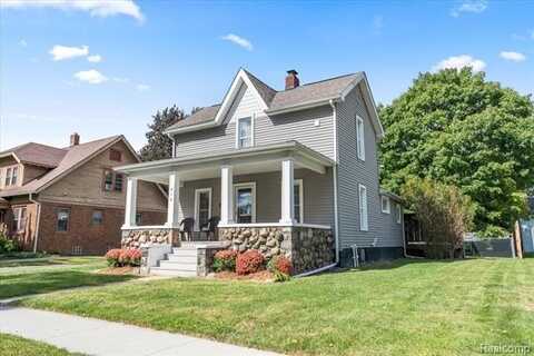316 W Washington Street, Howell, MI 48843