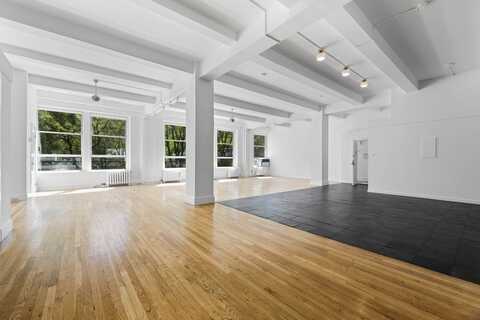 534 Laguardia Place, New York, NY 10012