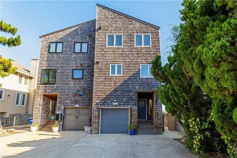 9724 12th View Street, Norfolk, VA 23503