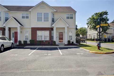 535 Track Crossing, Chesapeake, VA 23320