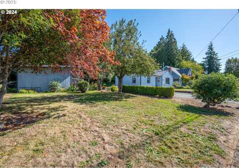 227 BORDER ST, Myrtle Point, OR 97458