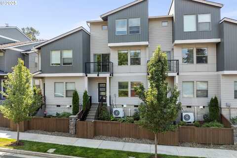 17310 SE CROSSROADS AVE, Happy Valley, OR 97086