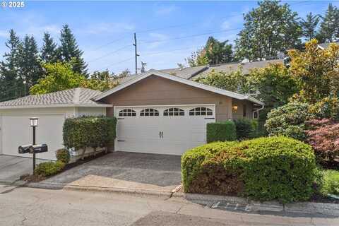 18 WHEATHERSTONE, Lake Oswego, OR 97035