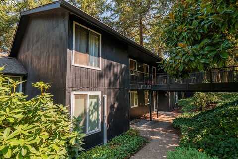 2665 WOODSTONE PL, Eugene, OR 97405