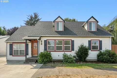 418 E HARRISON ST, Carlton, OR 97111