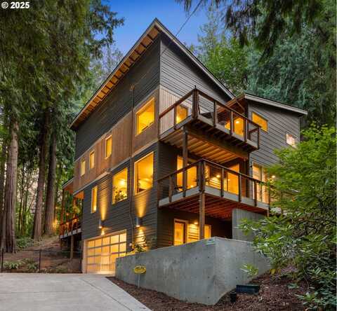 3344 SW PALATINE ST, Portland, OR 97219