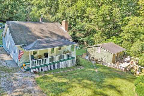 4152 Carr Rouse RD, Roanoke, VA 24014