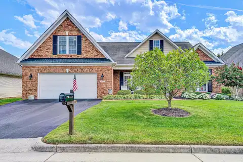 2027 River Ridge CT, Salem, VA 24153