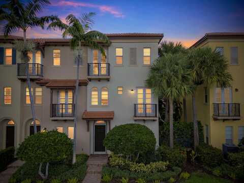 52 Via Floresta Drive, Boca Raton, FL 33487