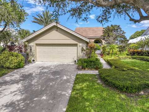 153 Ridge Road, Jupiter, FL 33477