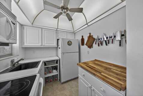 251 S Golf Boulevard, Pompano Beach, FL 33064