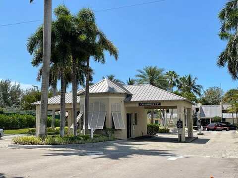 22 Royal Palm 5040 Way, Boca Raton, FL 33432