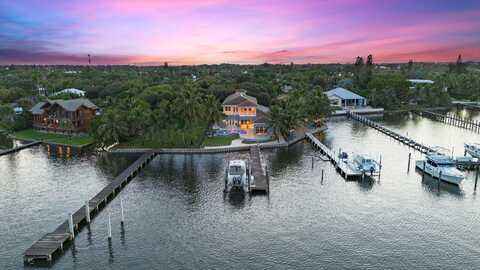 614 S Lake Drive, Lantana, FL 33462