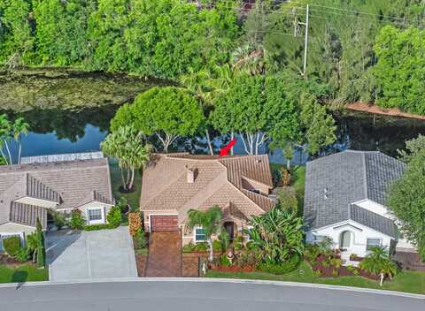 136 Caribe Court, Greenacres, FL 33413