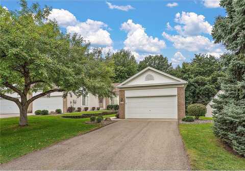 13032 Falcons Way, Savage, MN 55378