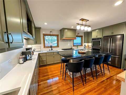 6425 Able Street NE, Fridley, MN 55432
