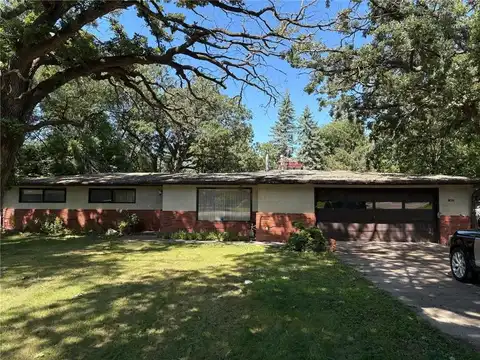 1400 E Old Shakopee Road, Bloomington, MN 55425