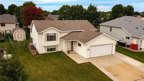 5825 48th Avenue NW, Rochester, MN 55901