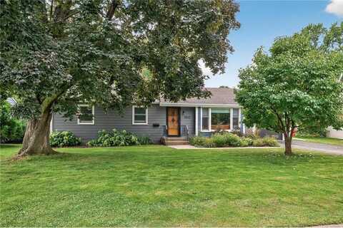 1150 Summer Street, Roseville, MN 55113