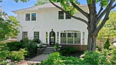 1925 Girard Avenue S, Minneapolis, MN 55403