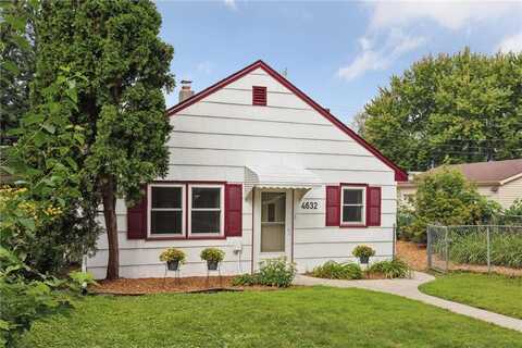 4632 16th Avenue S, Minneapolis, MN 55407