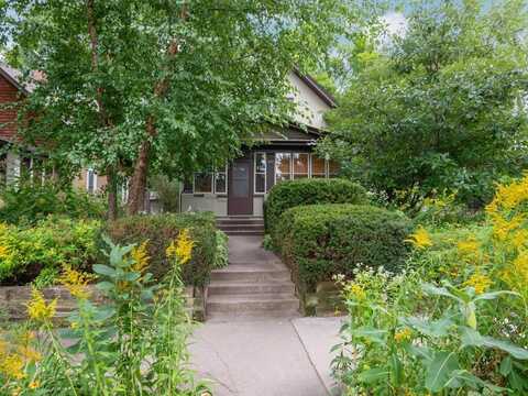 3157 32nd Avenue S, Minneapolis, MN 55406