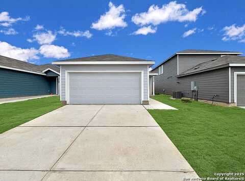 5724 ALOPE WAY, Seguin, TX 78155