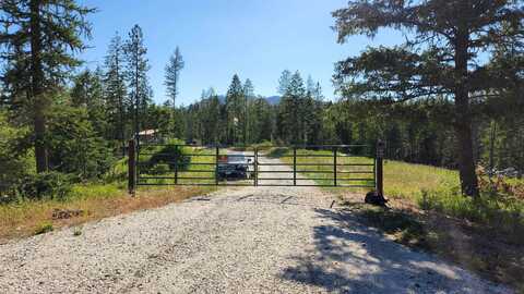5249 D Olinger Rd, Springdale, WA 99173
