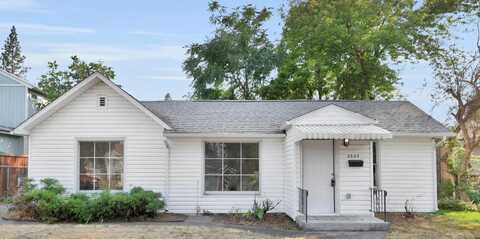 2607 W Kiernan Ave, Spokane, WA 99205