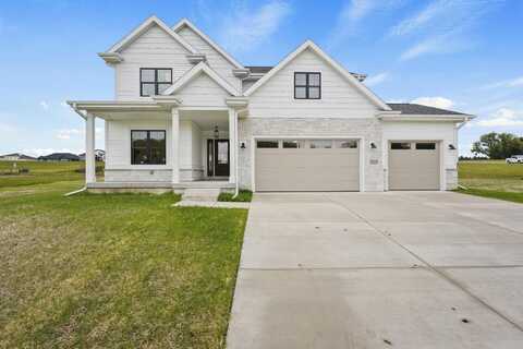 2019 Wellington Place, Cottage Grove, WI 53527