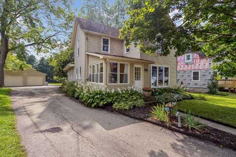 129 W Madison Avenue, Milton, WI 53563