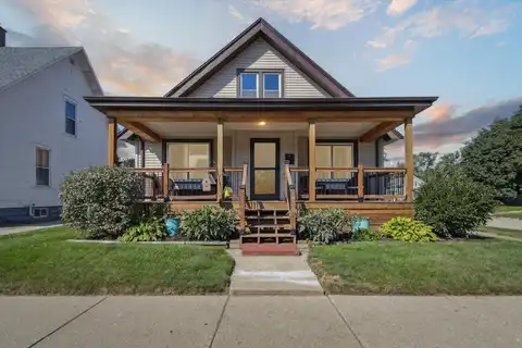 629 Eisenhower Avenue, Janesville, WI 53545
